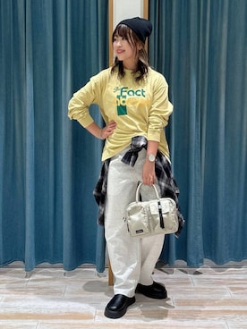 「アイテム（ブレスレット）」を使った、akariさん（レディース・161cm・30代）の秋コーディネート