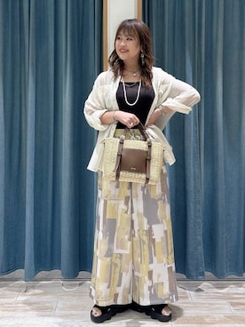 「アイテム（アンダーウェア）」を使った、akariさん（レディース・161cm）の春コーディネート