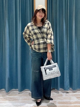 「bijorie（ビジュリィ）の【bijorie】カップ付きバッククロスキャミ／NEW BASIC 25SS（インナーウェア/肌着）」を使った、akariさん（レディース・161cm）の夏コーディネート