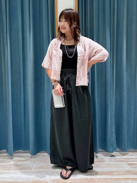「アイテム（財布）」を使った、akariさん（レディース・161cm）の夏コーディネート