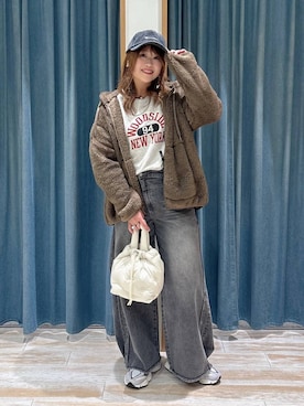 「BAYFLOW（ベイフロー）のアイテム」を使った、akariさん（レディース・161cm）の秋コーディネート