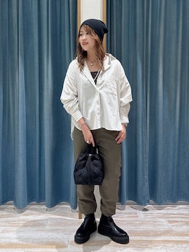 「BAYFLOW（ベイフロー）のリブニットビーニー（ニットキャップ/ビーニー、ブラック系）」を使った、akariさん（レディース・161cm）の秋コーディネート