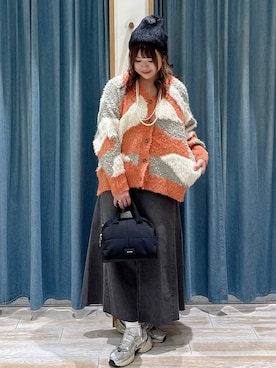 「BAYFLOW（ベイフロー）のマルチパールネックレス（ネックレス）」を使った、akariさん（レディース・161cm）の秋コーディネート