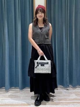 「アイテム（ブレスレット）」を使った、akariさん（レディース・161cm・30代）の秋コーディネート