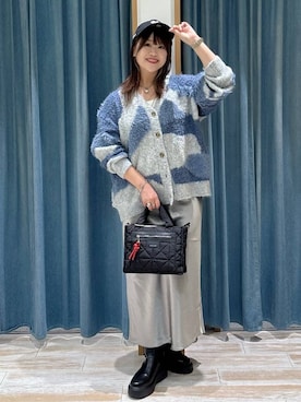 「アイテム（ブレスレット）」を使った、akariさん（レディース・161cm）の秋コーディネート