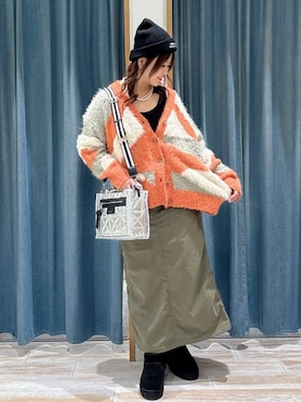 「アイテム（カーディガン/ボレロ）」を使った、akariさん（レディース・161cm・30代）の秋コーディネート