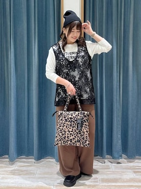「アイテム（ブレスレット）」を使った、akariさん（レディース・161cm・30代）の秋コーディネート
