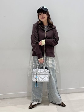 「GLOBAL WORK（グローバルワーク）のアイテム（パーカー）」を使った、akariさん（レディース・161cm）の冬コーディネート