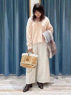 「アイテム（ストール/ショール）」を使った、akariさん（レディース・161cm・30代）の冬コーディネート