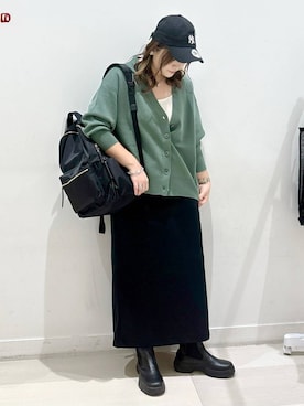 「アイテム（ブレスレット）」を使った、akariさん（レディース・161cm・30代）の秋コーディネート