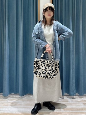 「アイテム（ブレスレット）」を使った、akariさん（レディース・161cm・30代）の秋コーディネート