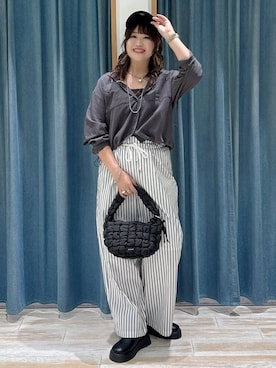 「アイテム（ブレスレット）」を使った、akariさん（レディース・161cm・30代）の秋コーディネート