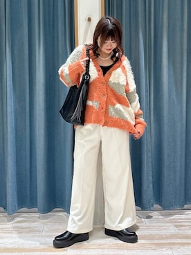 「BAYFLOW（ベイフロー）のマルチパールネックレス（ネックレス）」を使った、akariさん（レディース・161cm）の秋コーディネート