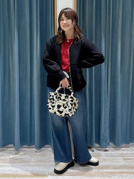 「BAYFLOW（ベイフロー）のレオパードボアロゴトートS（トートバッグ）」を使った、akariさん（レディース・161cm）の秋コーディネート