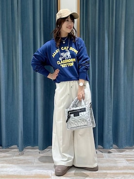 「アイテム（ブレスレット）」を使った、akariさん（レディース・161cm・30代）の秋コーディネート