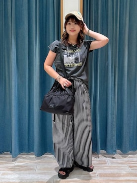 「BAYFLOW（ベイフロー）の3WAY撥水アジャスタートート（トートバッグ）」を使った、akariさん（レディース・161cm・30代）の夏コーディネート