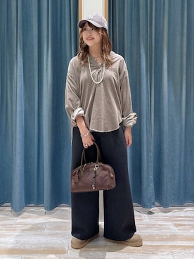 「BAYFLOW（ベイフロー）の2WAYファークロッグ（その他シューズ、ベージュ系）」を使った、akariさん（レディース・161cm）の秋コーディネート