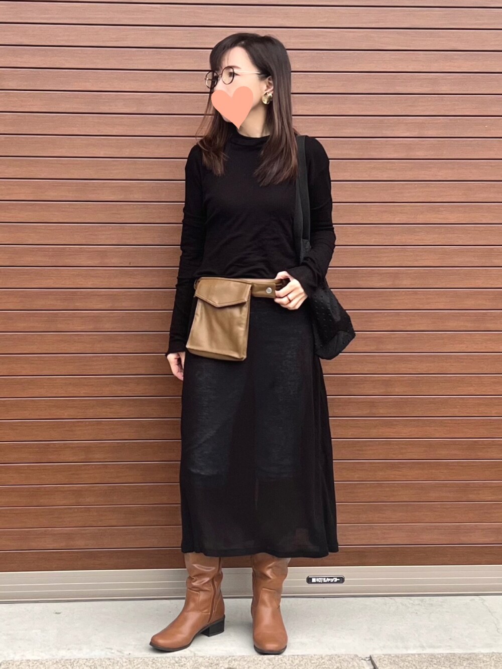 「おたんび」｜「クチュームのアイテム（ワンピース、ブラック系）」を使った、haruさん（レディース・159cm）の冬コーディネートの1枚目の写真