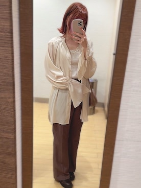 「one after another NICE CLAUP（ワンアフターアナザーナイスクラップ）のアイテム（スラックス、ブラウン系）」を使った、mei☆さん（レディース・160cm）の秋コーディネート