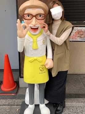 「LOWRYS FARM（ローリーズファーム）のメランジツイルミドルベスト　956913（ベスト、イエロー系）」を使った、tinaさん（レディース・154cm）の秋コーディネート