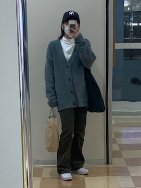 「GU（ジーユー）のアイテム（パンツ、グリーン系）」を使った、tinaさん（レディース・154cm）の秋コーディネート