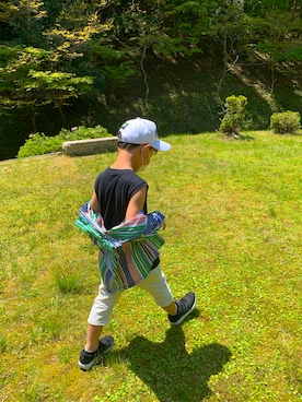 「MSGM（エムエスジーエム）のアイテム（帽子）」を使った、koukousyumaiさん（キッズ・125cm）の春コーディネート