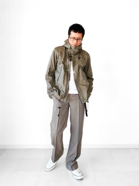 「スラックスパンツ」｜「アイテム（マウンテンパーカー）」を使った、nouvelle Ark  樋口蒼馬さん（メンズ・177cm）の春コーディネート