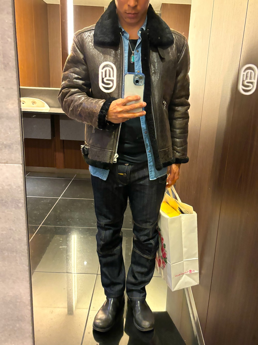 Celt and Cobraのジャケット/アウターを使った人気ファッション