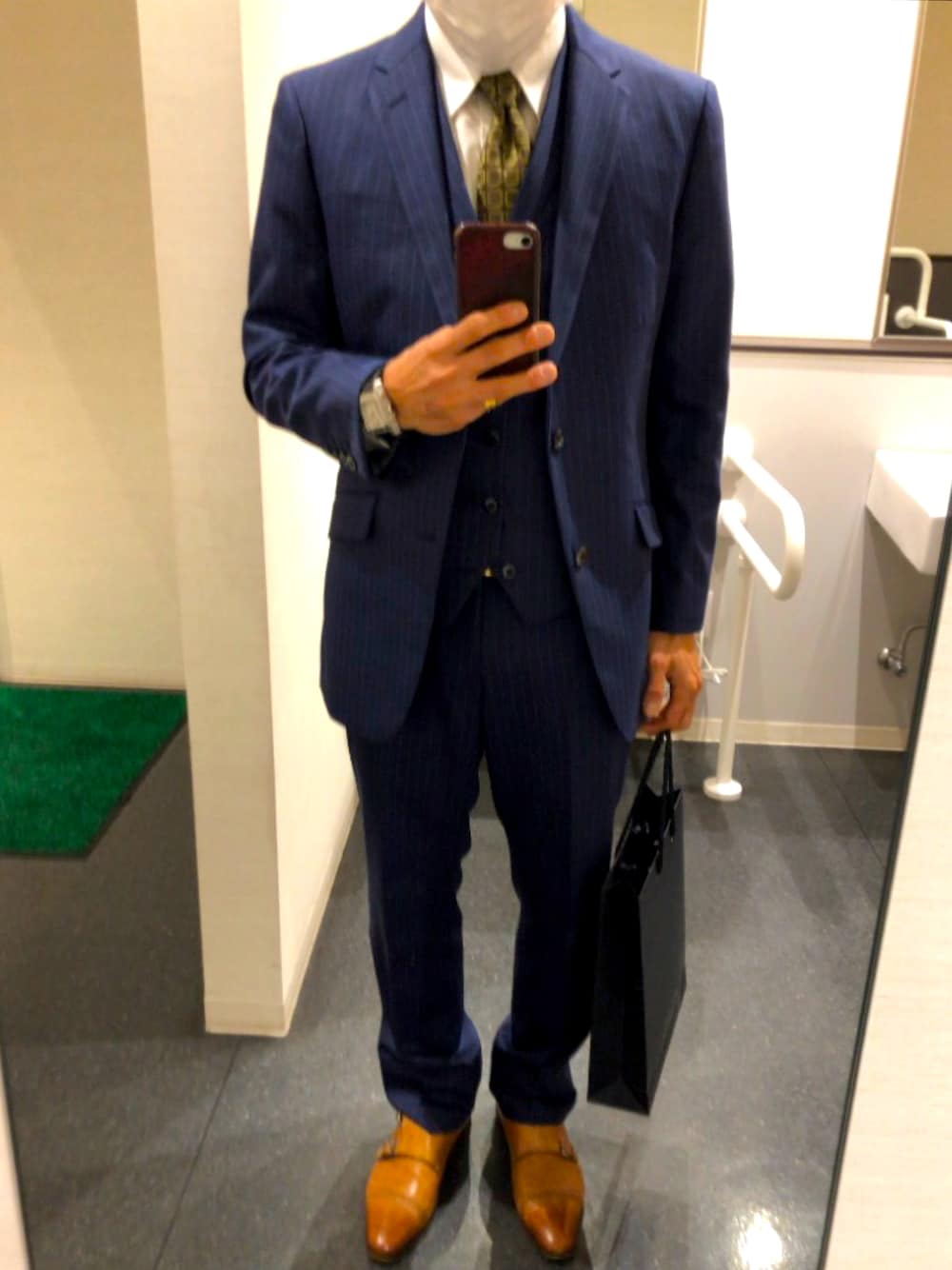 新品ポールスミス スーツ姿が見違える格上げネクタイ 小さなドット柄で