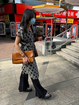 「古着」｜「アイテム（チュニック）」を使った、星あめき🌻阿葵🇹🇼さん（レディース・165cm）の夏コーディネート