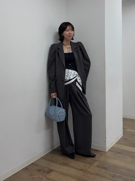 「アイテム（テーラードジャケット）」を使った、micchuさん（レディース・164cm）の秋コーディネート