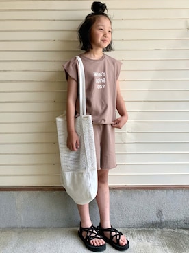 「アイテム（サンダル）」を使った、N2さん（キッズ・120cm）の夏コーディネート