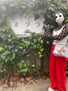 「着回し赤パンツ」｜ｺﾘｺさん（レディース・155cm）の夏コーディネート