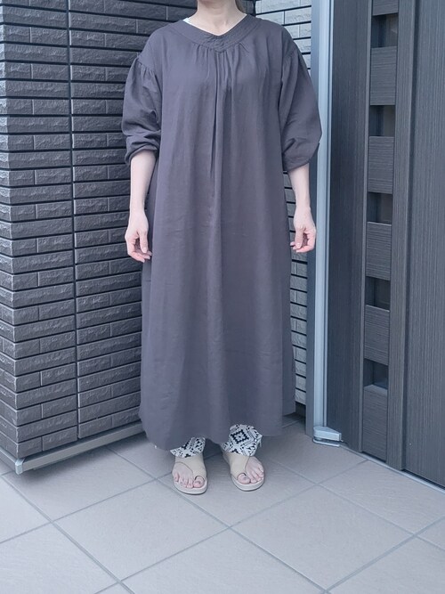 niko and（ニコアンド）の「リネン混2WAYサックワンピース