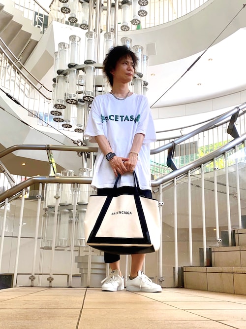 【クラシカル×フェミニン】BALENCIAGA ハンドバッグ 大人コーデ 春の新作！【バレンシアガ】の名品バッグで40代カジュアルが