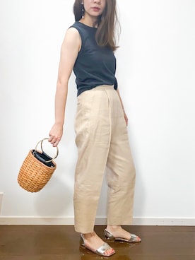 「Chaos（カオス）のアイテム（スラックス）」を使った、mmmmmさん（レディース・160cm）の夏コーディネート