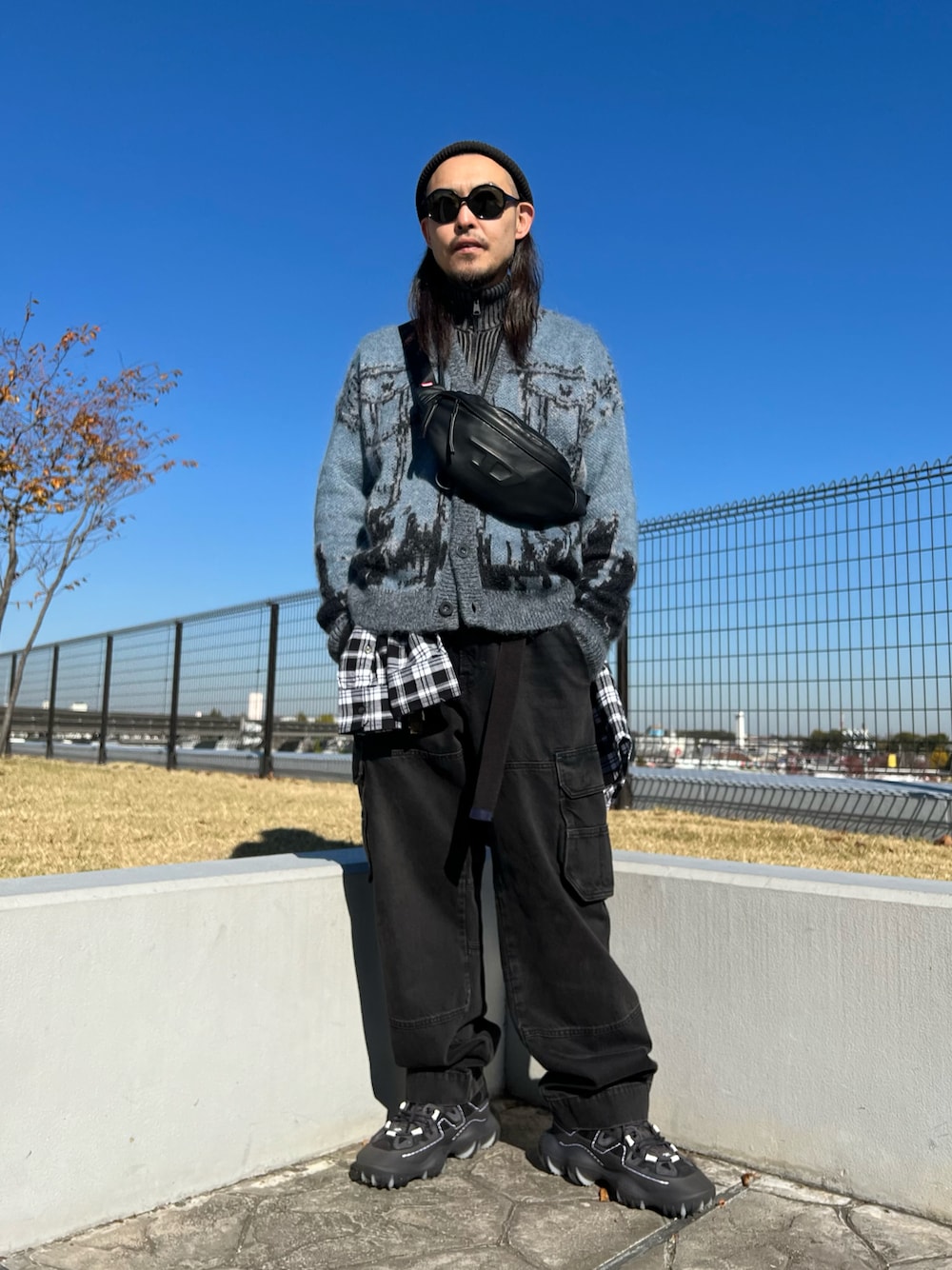 DIESEL（ディーゼル）の「メンズ デニム ルーズ ストレート D