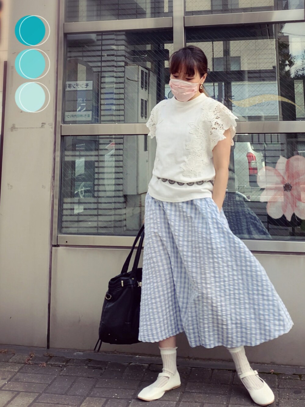 「RAY CASSINのアイテム（シャツ/ブラウス、ホワイト系）」を使った、Birdy Pさん（レディース・152cm）の秋コーディネートの1枚目の写真