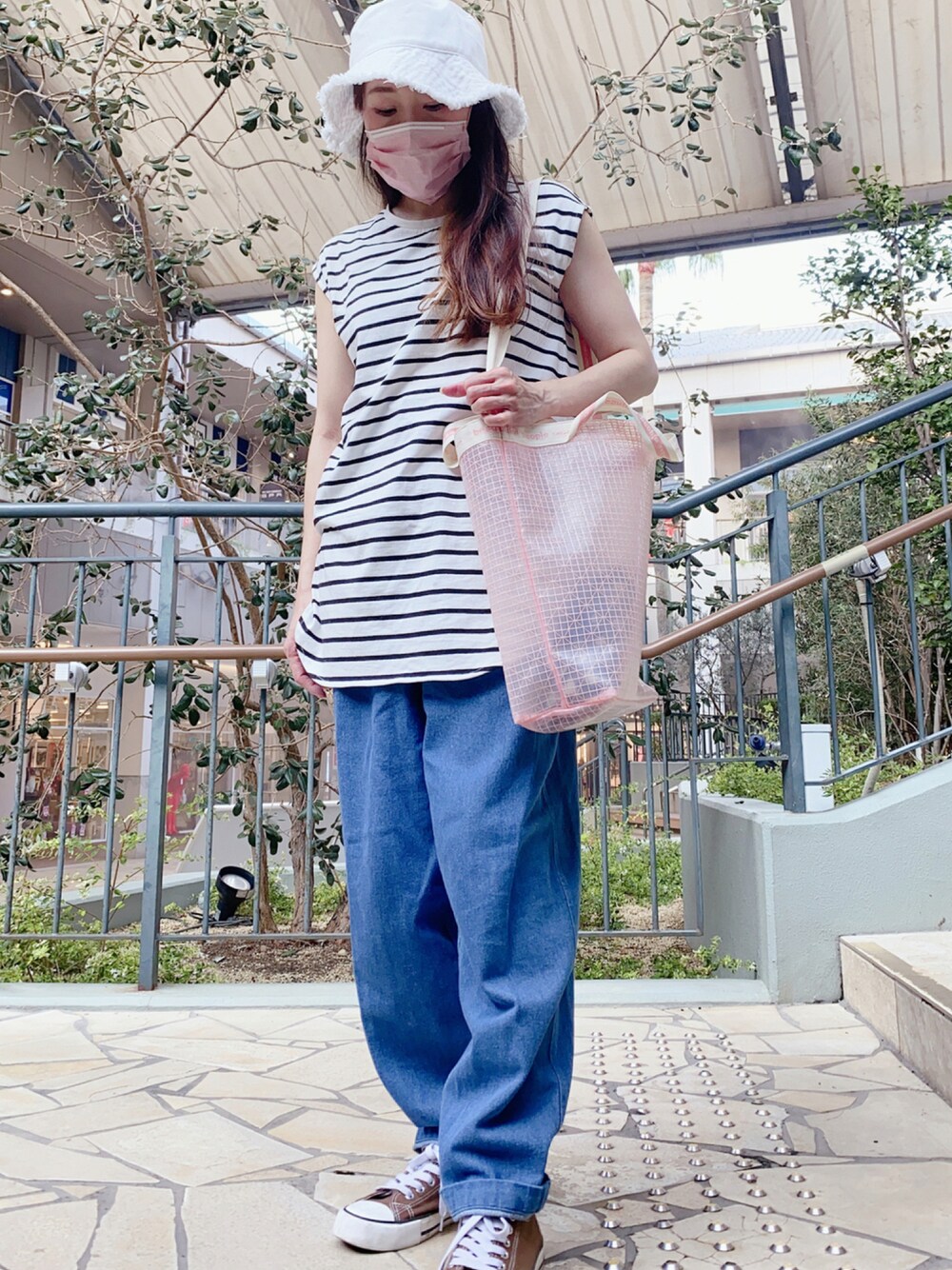 「今日のコーデ、おしゃれさんと繋がりたい、低身長コーデ、休日スタイル、プチプラ、プチプラコーデ、ロンT」｜「Samansa Mos2のアイテム（デニムパンツ、ブルー系）」を使った、Birdy Pさん（レディース・152cm）の秋コーディネートの1枚目の写真