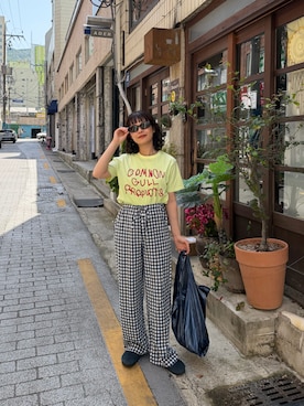 「common gull products.（コモンガルプロダクツ）のcommon gull products. tee 26spring（Tシャツ/カットソー、グリーン系）」を使った、Riiさん（レディース・157cm）の春コーディネート