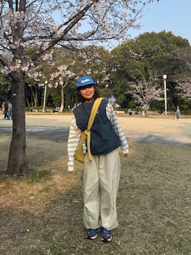 「OLEND（オレンド）のOLEND ONA SOFT BAG（ハンドバッグ、イエロー系）」を使った、Riiさん（レディース・157cm）の春コーディネート