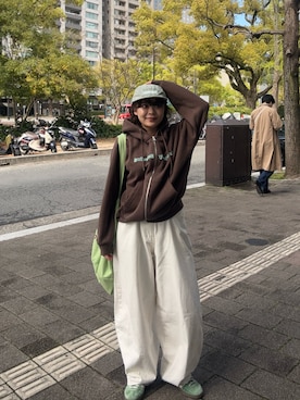 「Supreme （シュプリーム）のアイテム」を使った、Riiさん（レディース・157cm）の春コーディネート