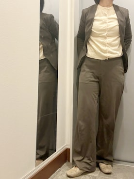 「アイテム（ノーカラージャケット）」を使った、ゆみこさん（レディース・155cm）の秋コーディネート