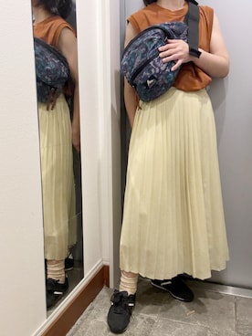 「アイテム（スカート、イエロー系）」を使った、ゆみこさん（レディース・155cm）の夏コーディネート