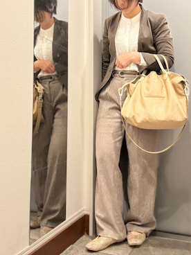 「アイテム（ノーカラージャケット）」を使った、ゆみこさん（レディース・155cm）の秋コーディネート