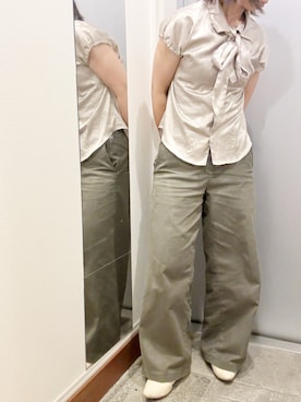 「アイテム（チノパンツ）」を使った、ゆみこさん（レディース・155cm）の秋コーディネート