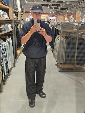 「ASICS（アシックス）のアイテム」を使った、長Linさん（メンズ・177cm）の夏コーディネート