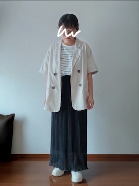 「アイテム（テーラードジャケット）」を使った、もちいりかさん（レディース・148cm）の秋コーディネート