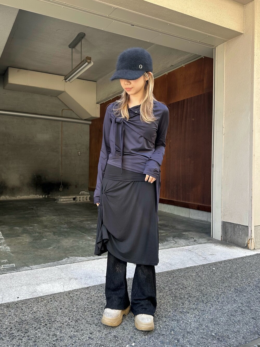 「キャップ、キャップコーデ、ファー、ファー小物、冬コーデ、スカート、スカートスタイル」｜「Chapeau d' OのChapeau d' O TM Angora Cap / シャポードオー（キャップ、ブラック系）」を使った、KIMさん（レディース・148cm）の秋コーディネートの1枚目の写真