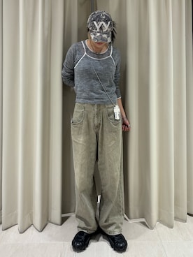 「アイテム（デニムパンツ、グリーン系）」を使った、ohanasannさん（レディース・166cm）の秋コーディネート